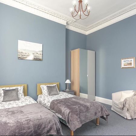 A Two Bedroom Apartment - Victorian Villa At 8 Priestfield Road Edimburgo Exterior foto