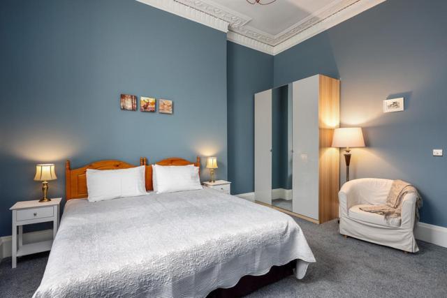 A Two Bedroom Apartment - Victorian Villa At 8 Priestfield Road Edimburgo Exterior foto